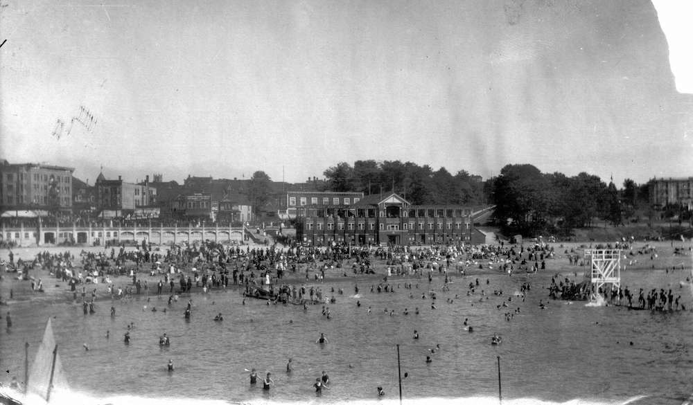 englishbay1915