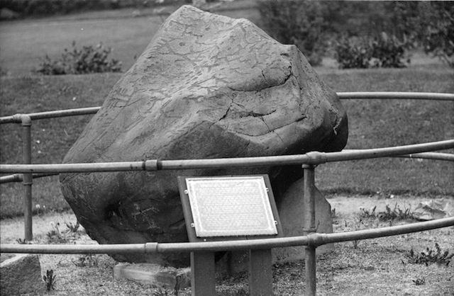 stanleyparkpictographrock