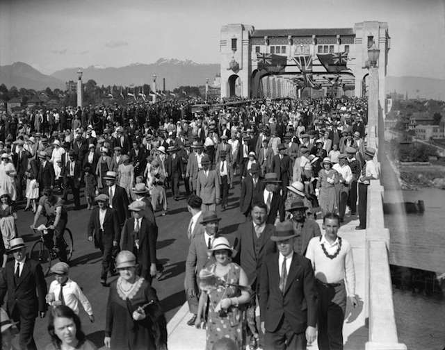 BurrardBridgeOpening1932