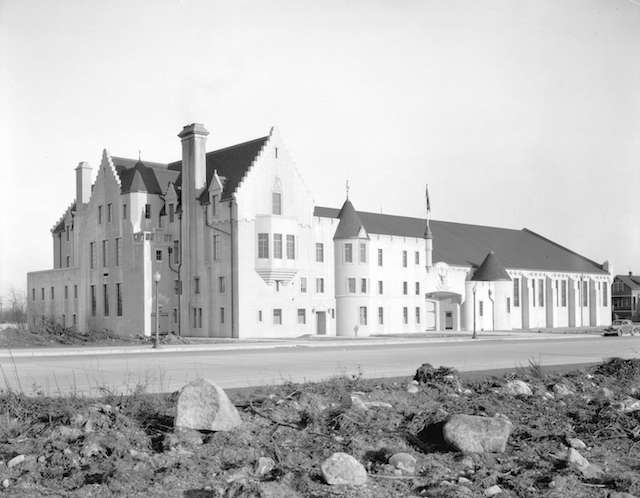 seafortharmoury-burrard-archives